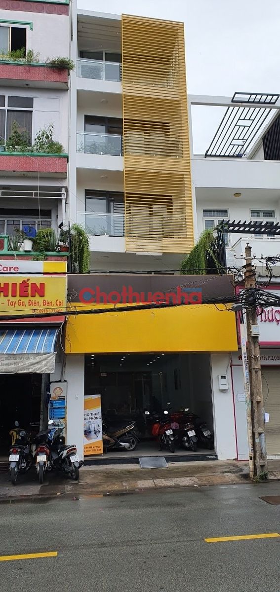 CHO THUÊ NHÀ MẶT TIỀN  TIỆN KINH DOANH NGAY TRUNG TÂM QUẬN MẶT DỰNG ĐẸP