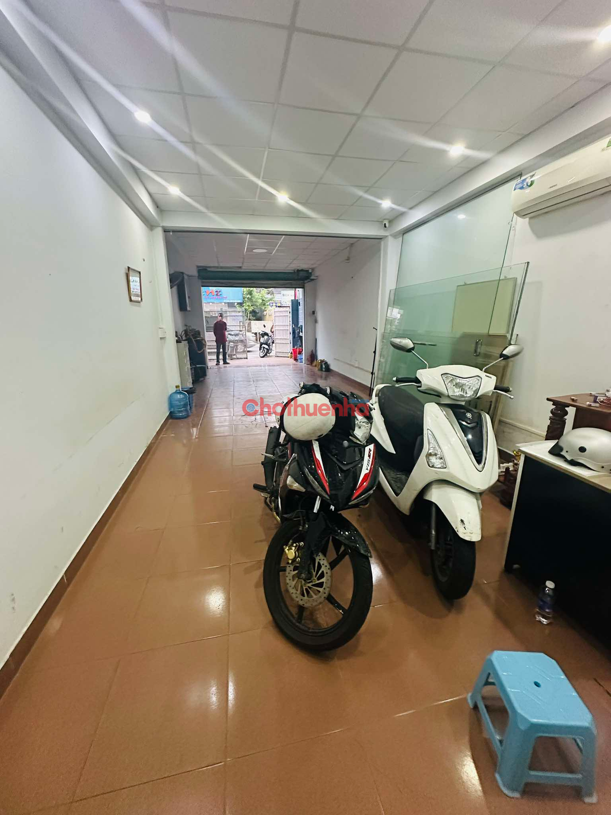 Cho thuê nhà mặt tiền  Bắc Hải, Tân Bình - 4 x 21m - Trệt, lầu