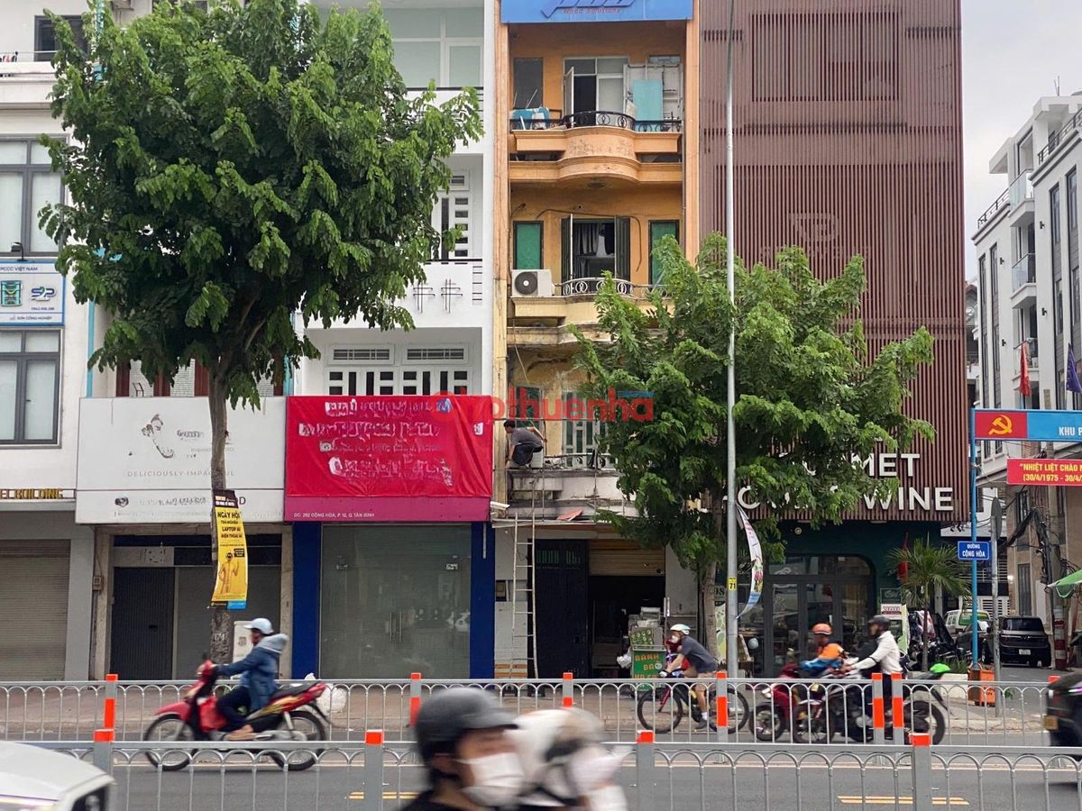 cho thuê nhà mặt tiền ĐƯỜNG CỘNG HÒA ngay nhà ga T3 TÂN BÌNH
