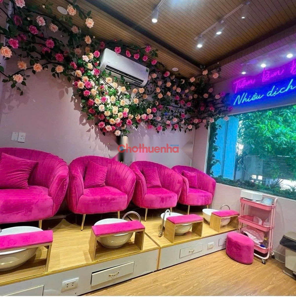 Cho thuê mặt tiền đường Hoa Lan, Phường 2, Phú Nhuận