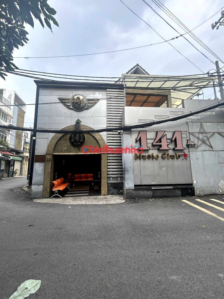 Cho thuê nhà mặt tiền Nguyễn Đình Chính Phú Nhuận