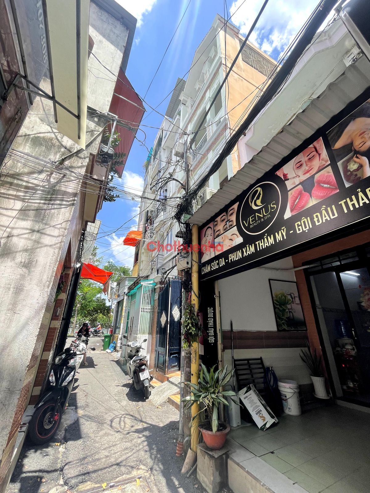 Cho thuê đường Trường Sa, P2, Phú Nhuận (4x14m) trệt 3 lầu 6 phòng ngủ, 6wc