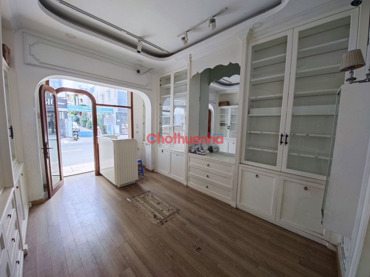 Cho thuê Mặt Bằng  Huỳnh Văn Bánh phường 13 Phú Nhuận - 4x5m