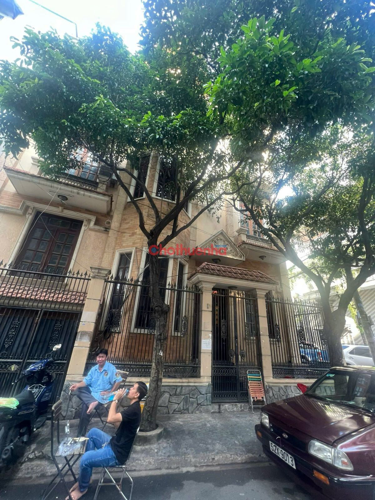 Cho thuê Tòa Nhà Khu Bàu Cát, P14, Tân Bình, 330M2, 4 Tầng, Có Hầm, Vỉa Hè Rộng