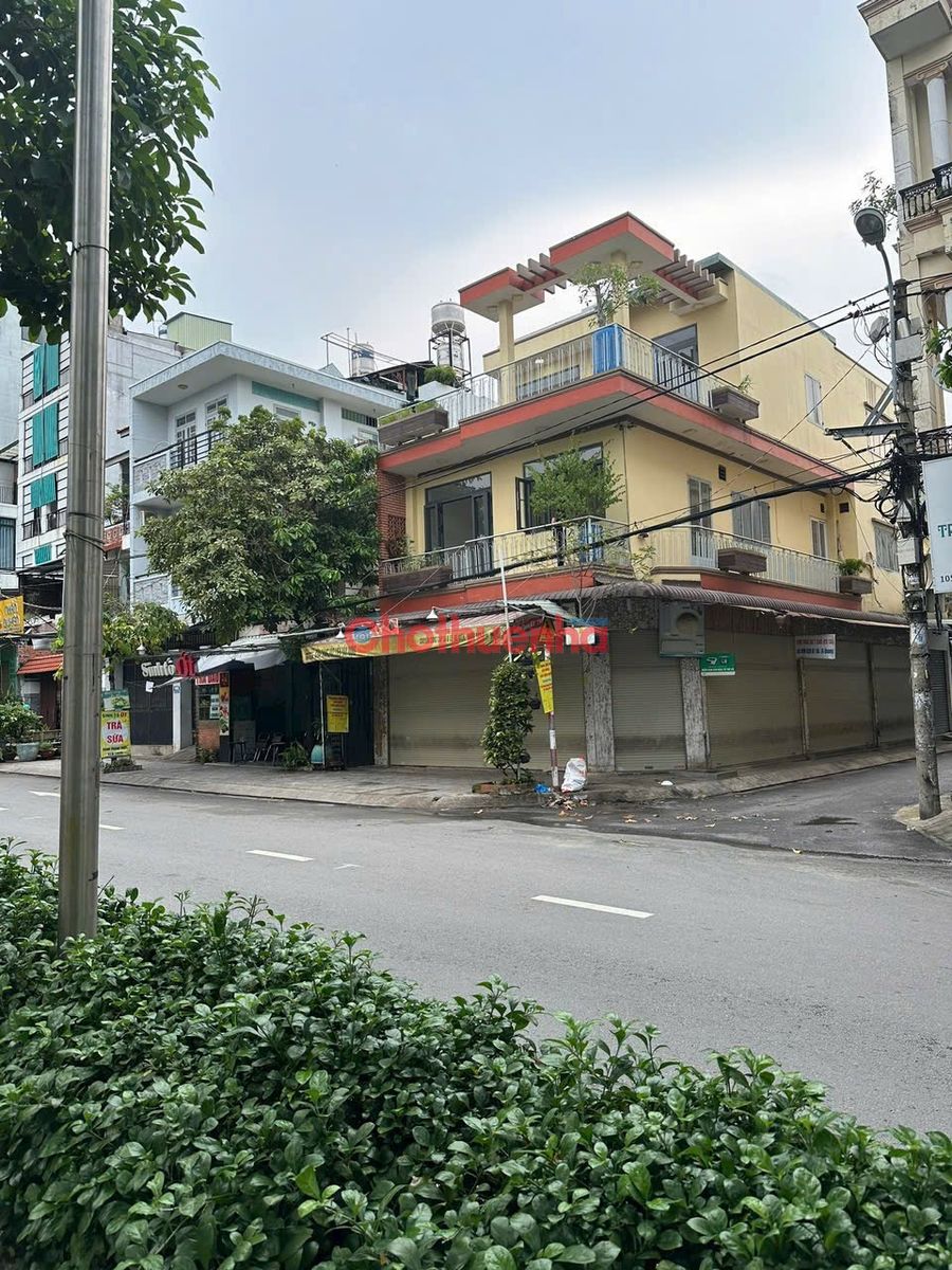 Cho thuê nhà góc hai mặt tiền đường lớn - trung tâm Gò Vấp - Diện tích 336m2