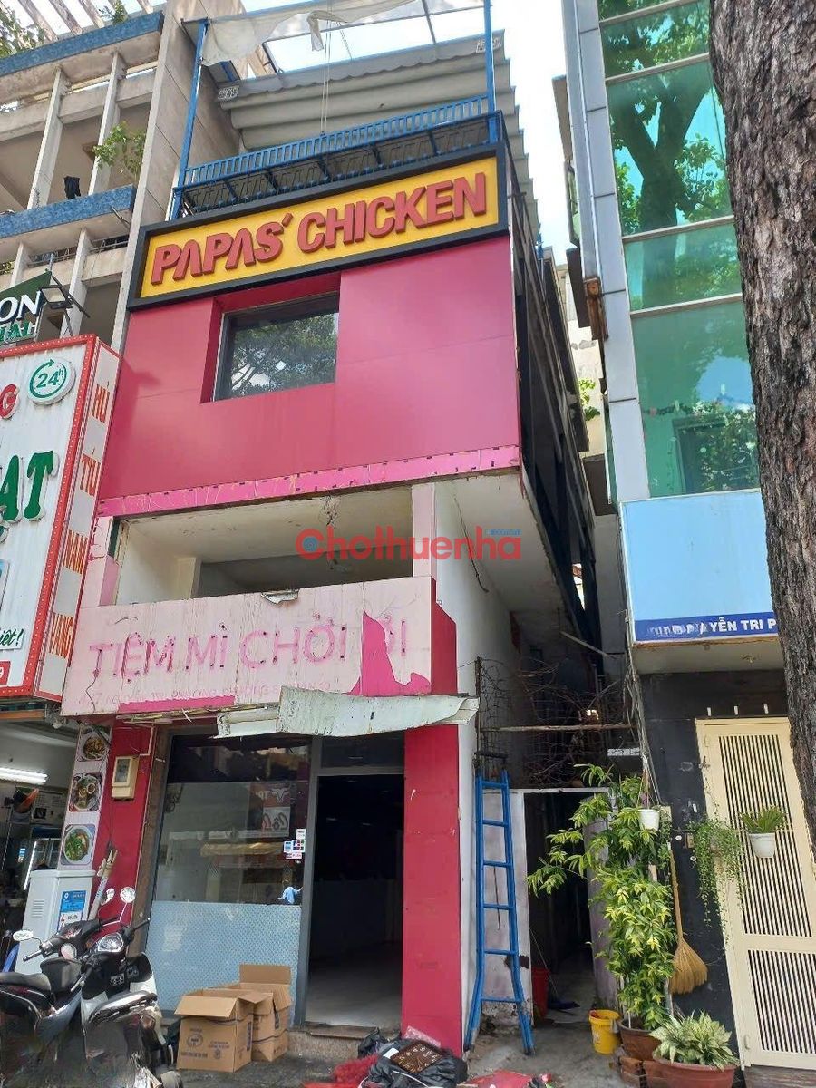 Cho thuê nhà mặt tiền đường Nguyễn Tri Phương, Phường 8, Quận 10