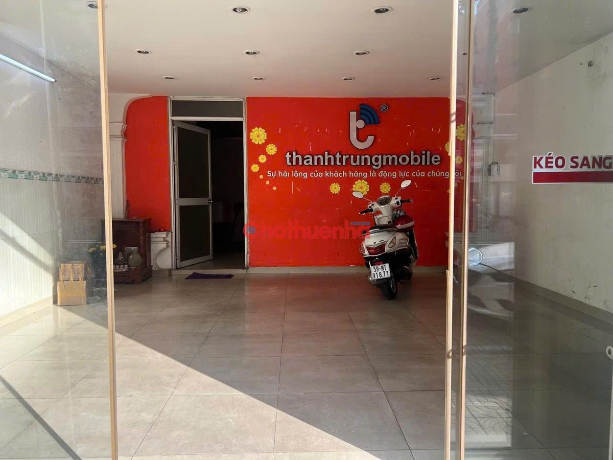 Cho Thuê MBKD Mặt Tiền 3/2, P16, Quận 11, 5.5x6.5m, Lối đi CHUNG, Không Vướng Vật Cản