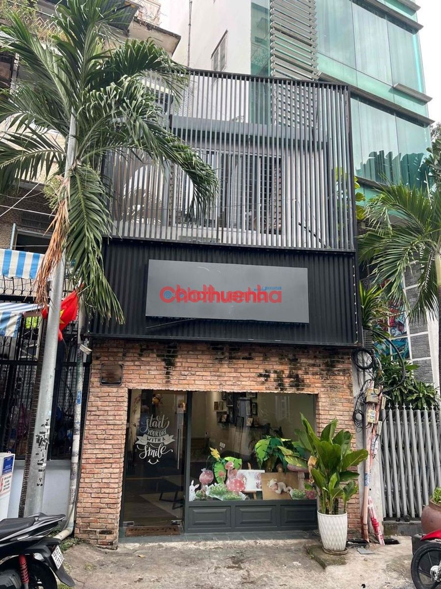 Sang Nhượng MB Ðường Số 1 Cư Xá Đô Thành, Phường 4, Quận 3