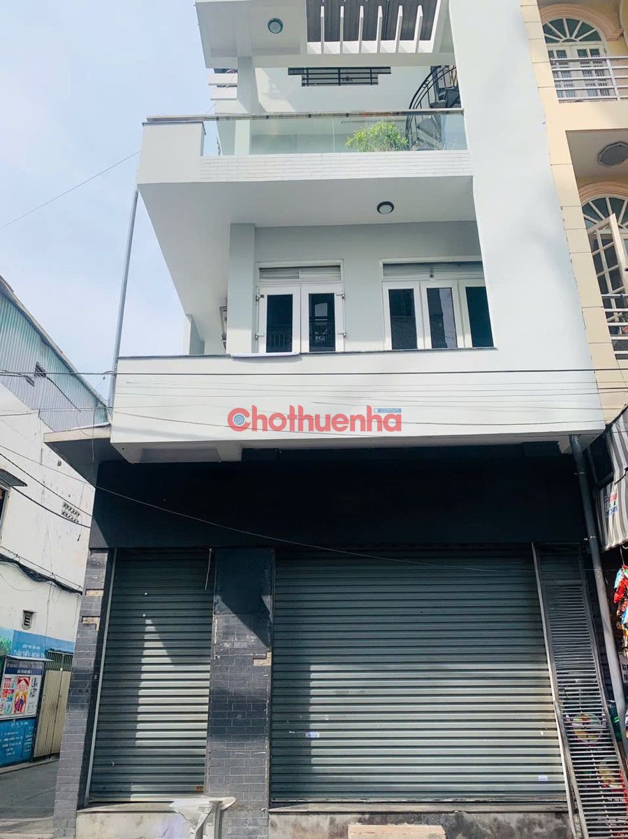 Cho thuê nhà căn góc 2 mặt tiền đường Bàu Bàng, ngang 6m