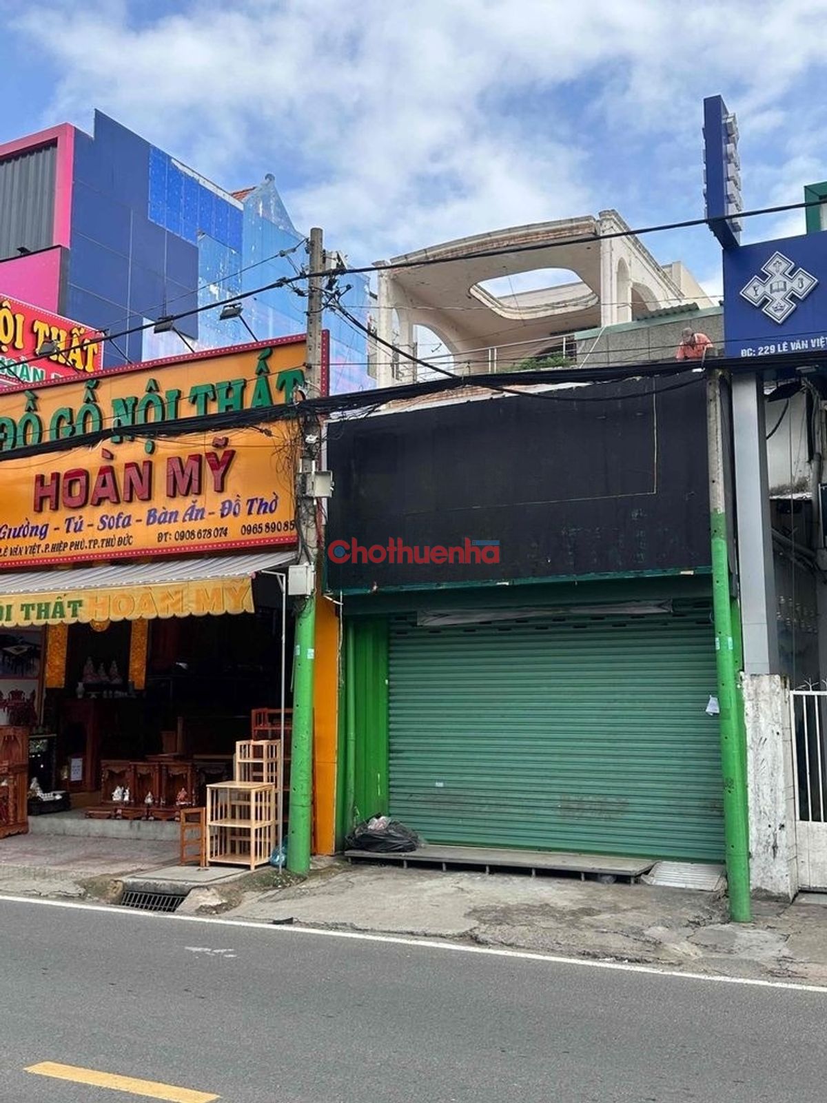 Nhà MT Lê Văn Việt - Hiệp Phú - Q9