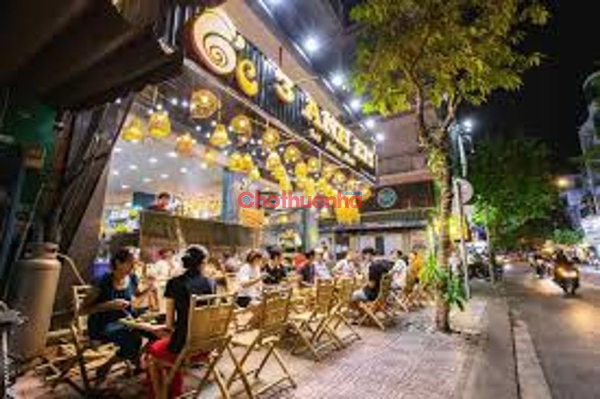 CHO THUÊ GÓC 2 MẶT TIỀN KINH DOANH 7X10M NGAY TÂN VĨNH - QUẬN 4