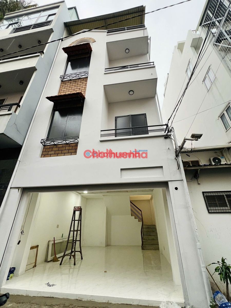 Cho thuê nhà nguyên căn Quận 3  