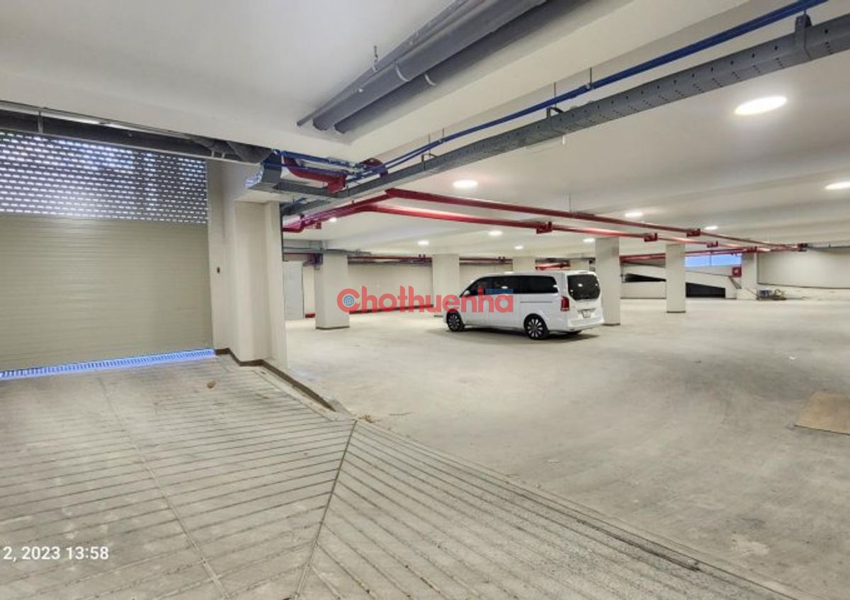 TÒA NHÀ NGUYỄN VĂN HƯỞNG - THẢO ĐIỀN - Q.2