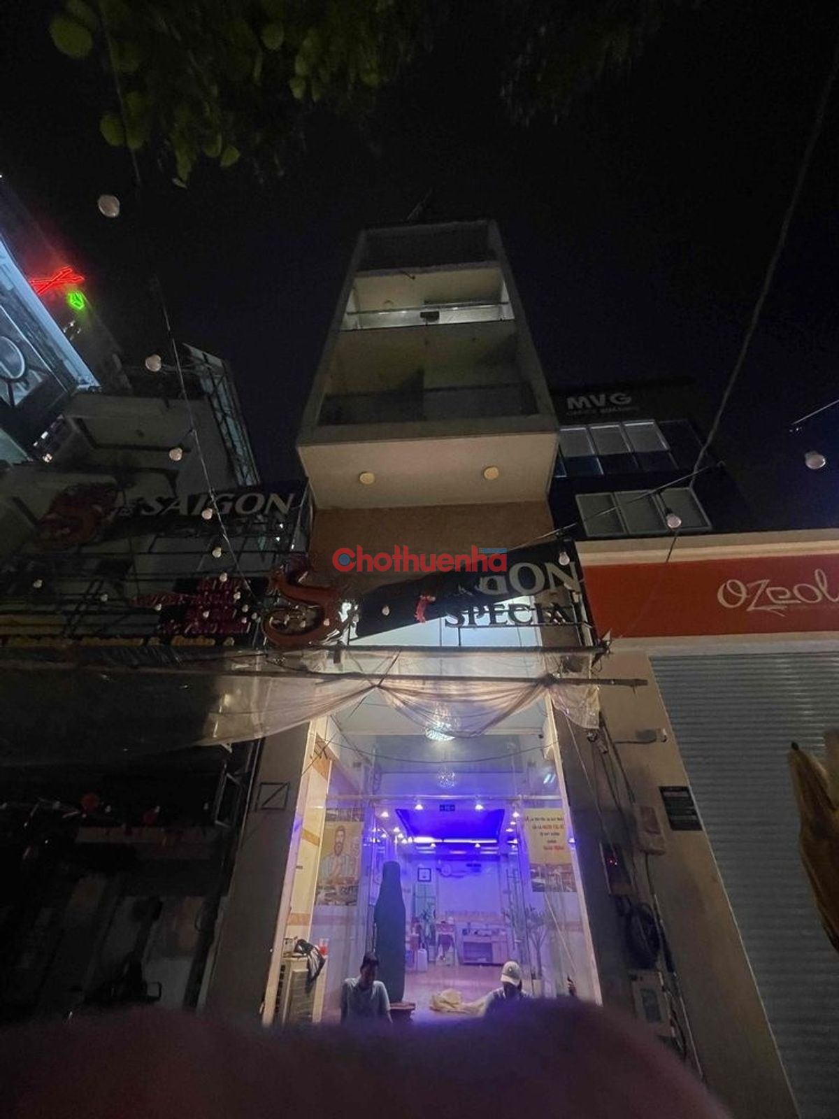 CHO THUÊ NHÀ MẶT TIỀN CÓ THANG MÁY - ĐẦY ĐỦ PCCC NGAY BẾN VÂN ĐỒN - QUẬN 4