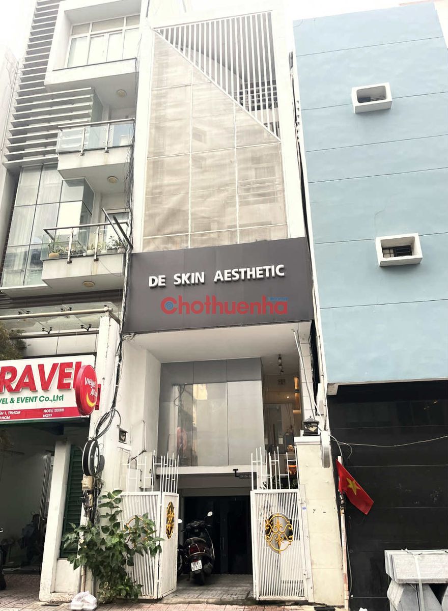 CHO THUÊ LẠI CHDV ĐÃ CÓ FULL KHÁCH SẴN 8PN VÀ MẶT BĂNG NGAY NGUYỄN VĂN THỦ - QUẬN 1