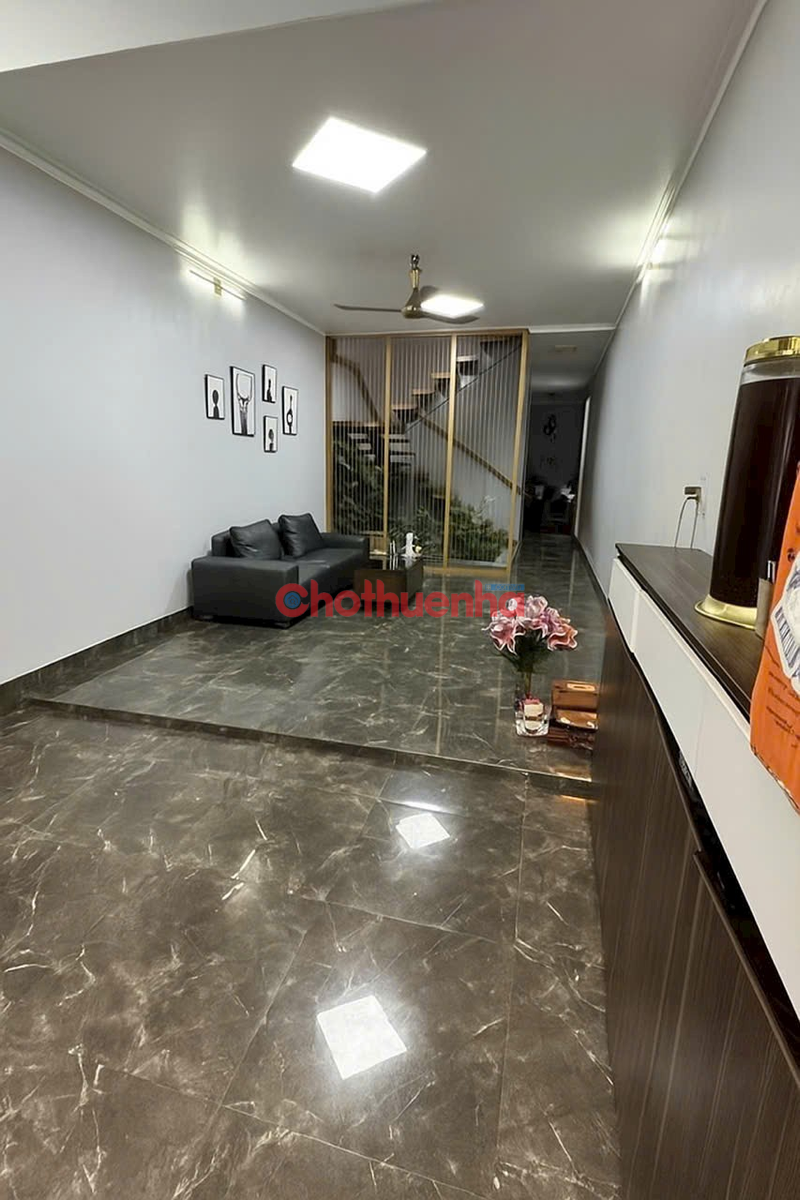 Cho thuê nhà MẶT TIỀN NGÃ TƯ BẢY HIỀN, P.1, TB - NGANG 4M DÀI 20M - GIÁ CHỈ 18 TRIỆU