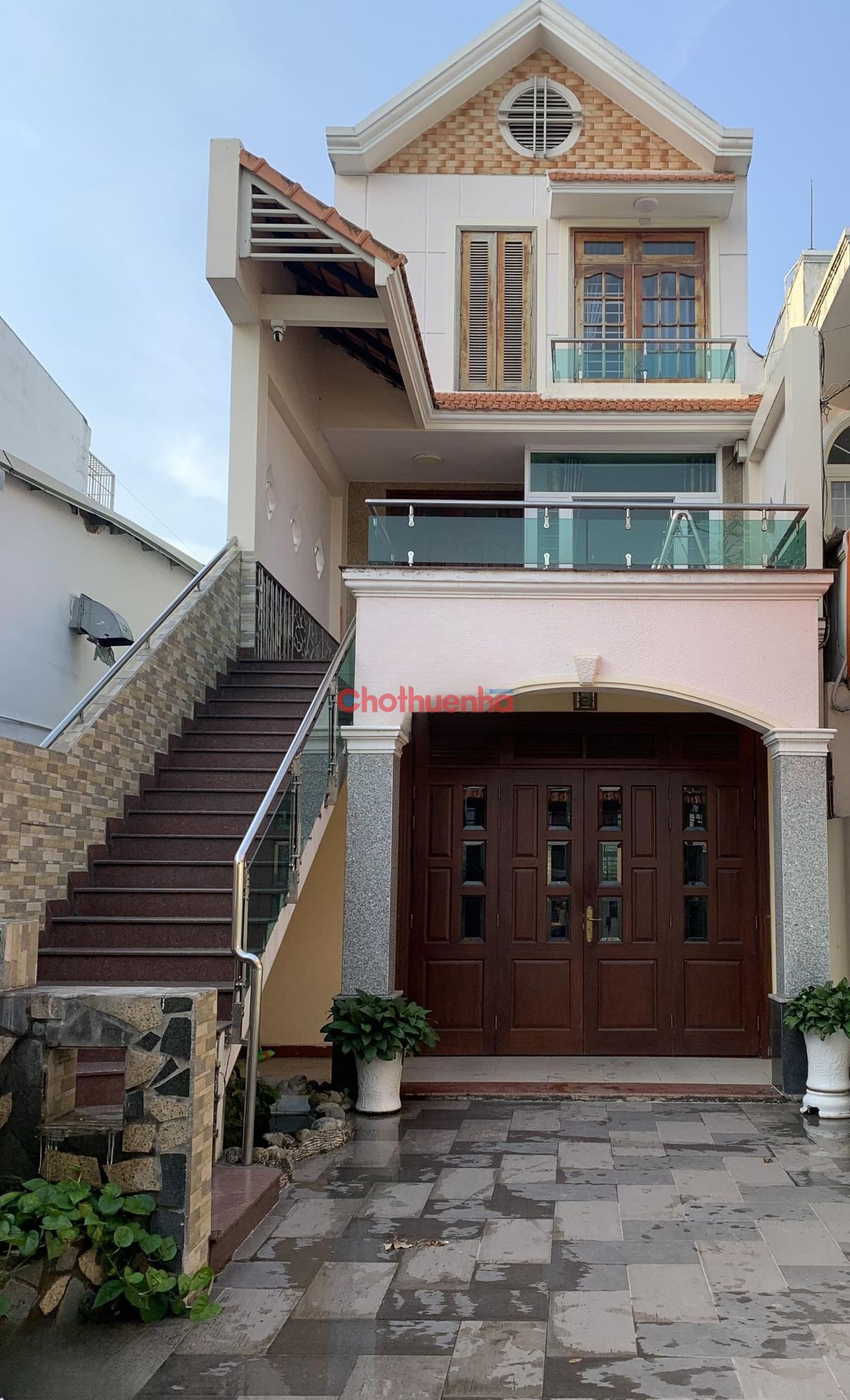 Cho thuê nhà MT Ngô Quyền, Phường Hiệp Phú, Quận 9.