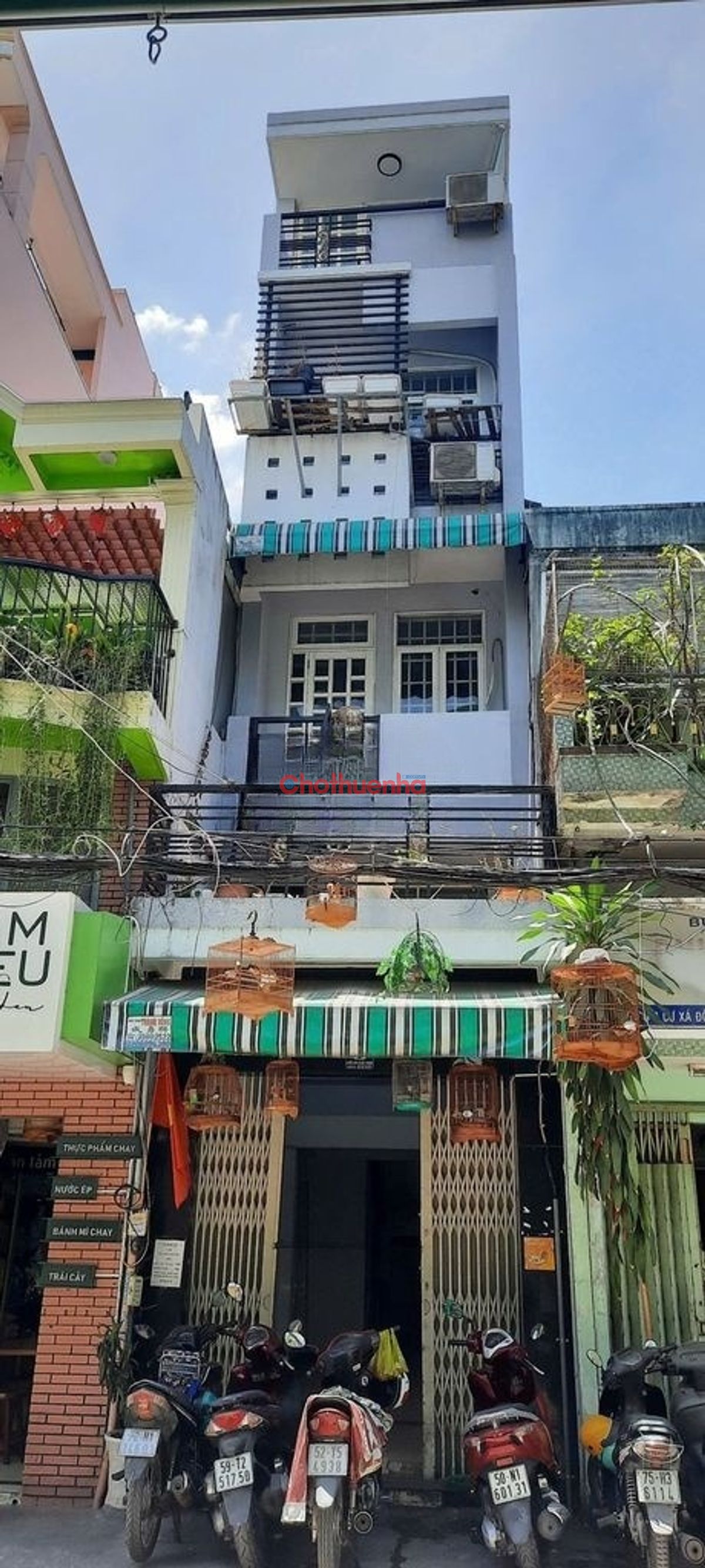 Cho thuê nhà mặt tiền đường Đường Số 3 Cư Xá Đô Thành, Phường 4, Quận 3.