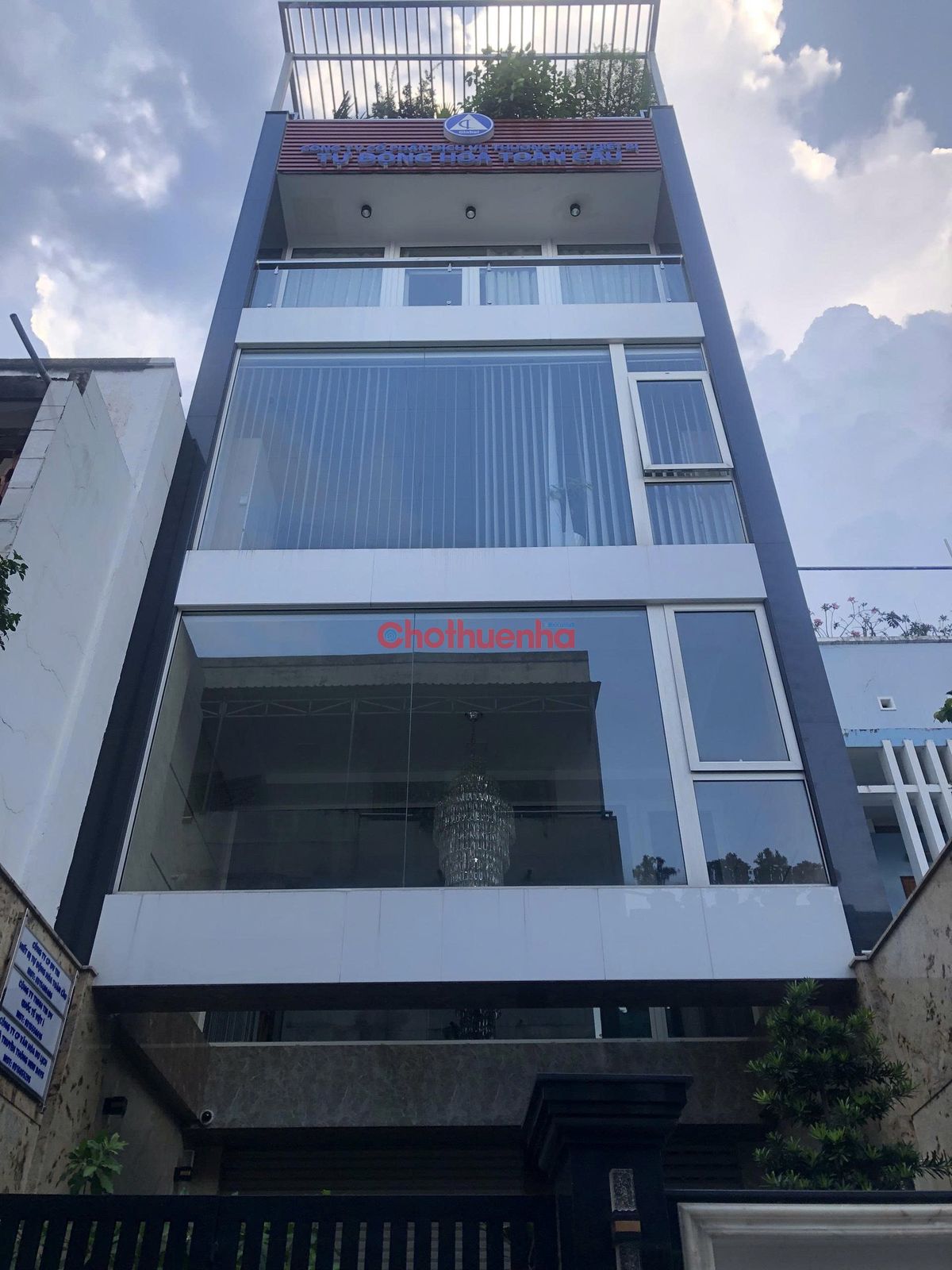 Cho thuê nhà nguyên căn đường Trần Văn Kỷ, Phường 14, Quận Bình Thạnh.