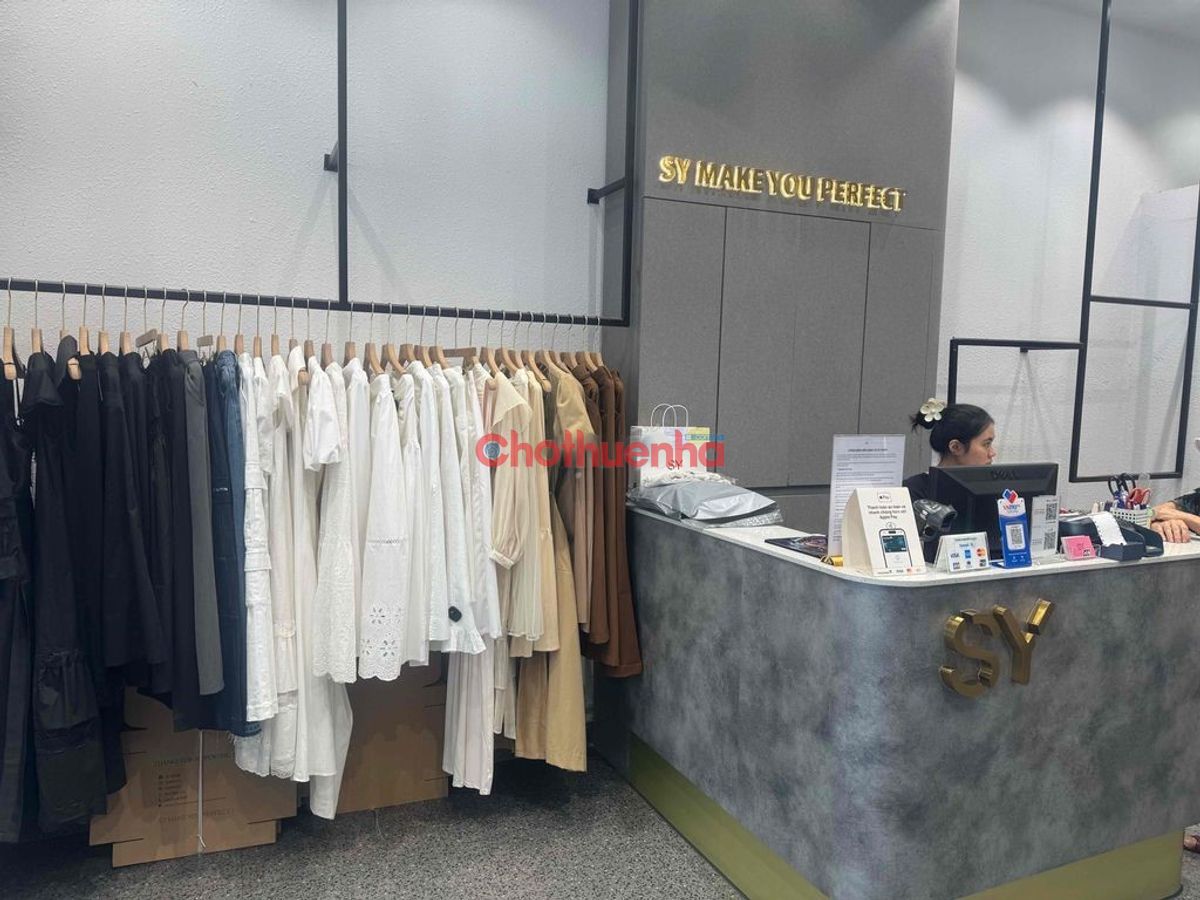 Cho thuê mặt bằng Ngang 4m. DT48m2 Nguyễn Trãi, Q1. Brand Thời Trang, Showroom