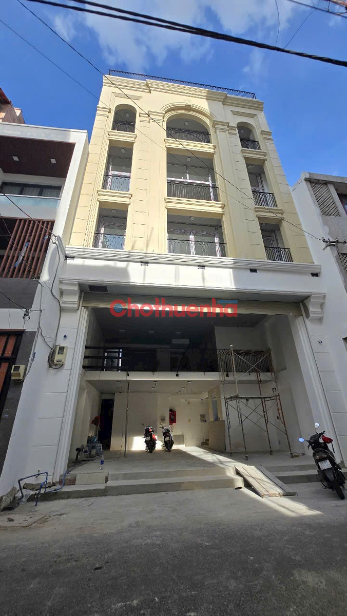 cho thuê tòa nhà kinh doanh ngay mặt tiền kinh doanh sầm uất thích hợp kinh doanh đa ngành nghề