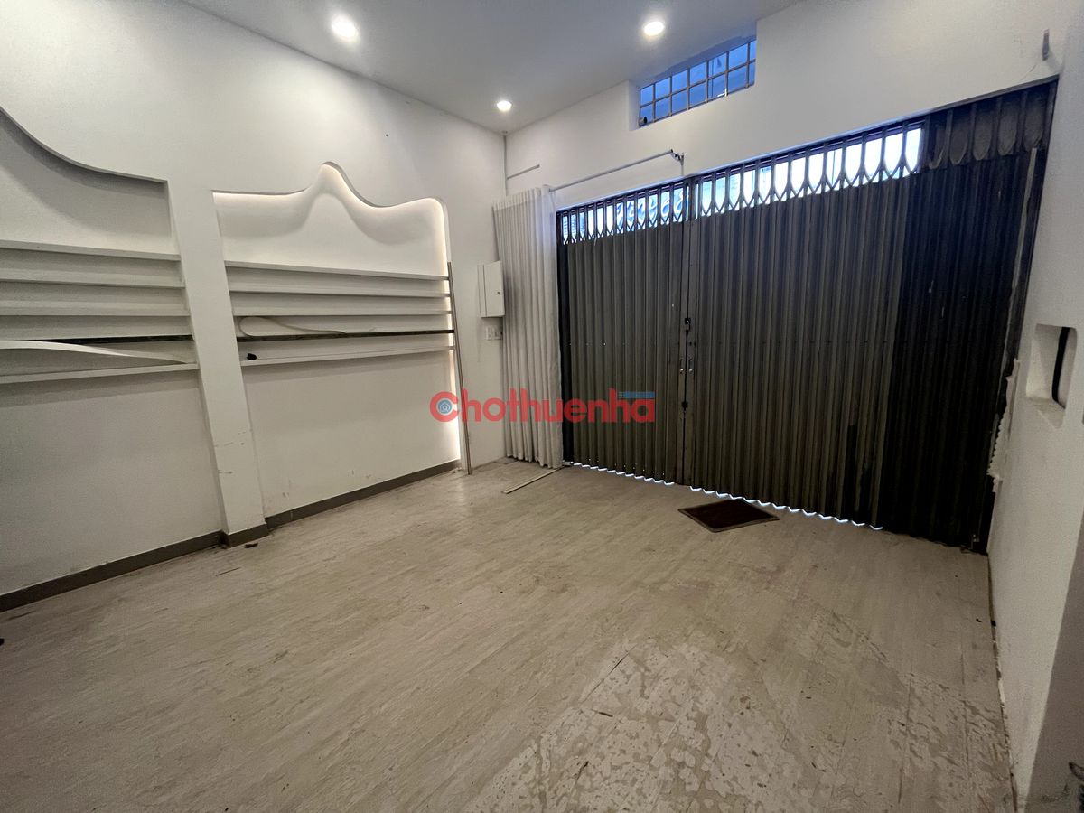 Cho thuê nhà hẻm 8m đường Sư Vạn Hạnh P12_Cạnh Vạn Hạnh Mall