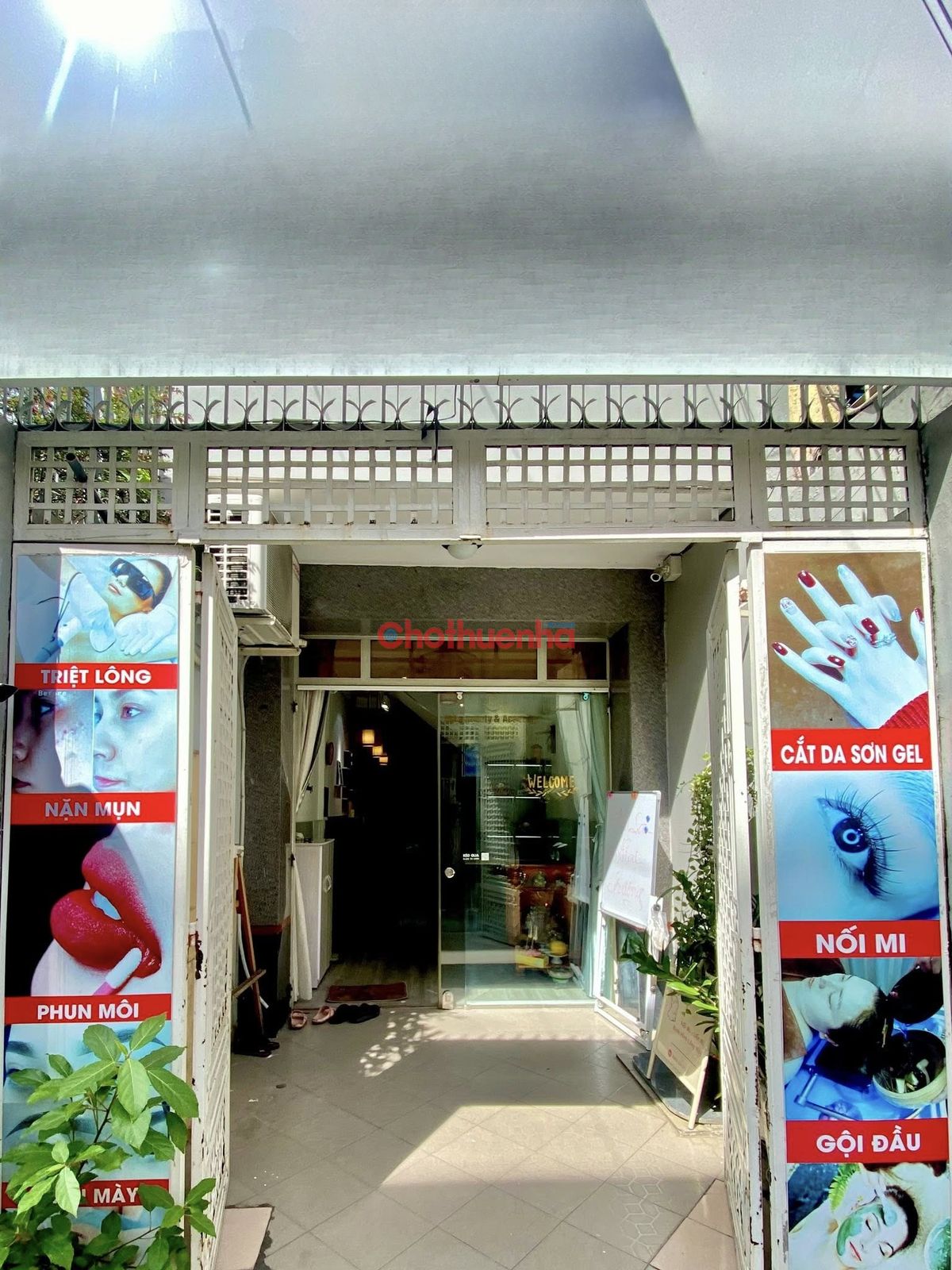 Cho thuê nhà nguyên căn Duy Tân – Khu làm đẹp, shop thời trang, spa cực sôi động