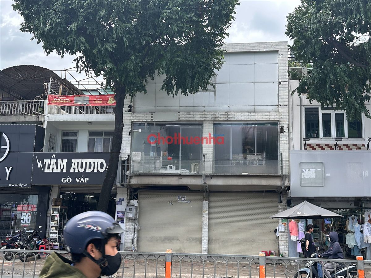 Cho thuê nhà mặt tiền đường Quang Trung, Phường 10, quận Gò Vấp.