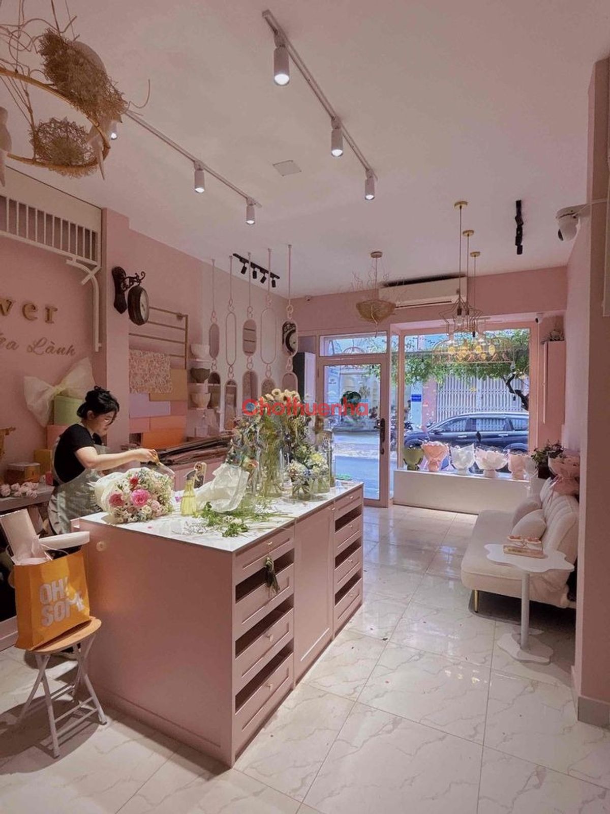 Cho thuê mặt bằng trệt, đường Hoa Lan, Phường 2, Phú Nhuận - 40m2