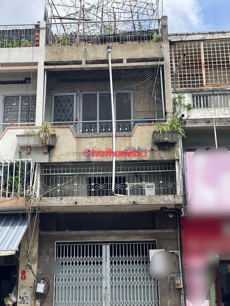 Cho thuê mặt bằng đường Nguyễn Kiệm, P. 9, Q. Phú Nhuận