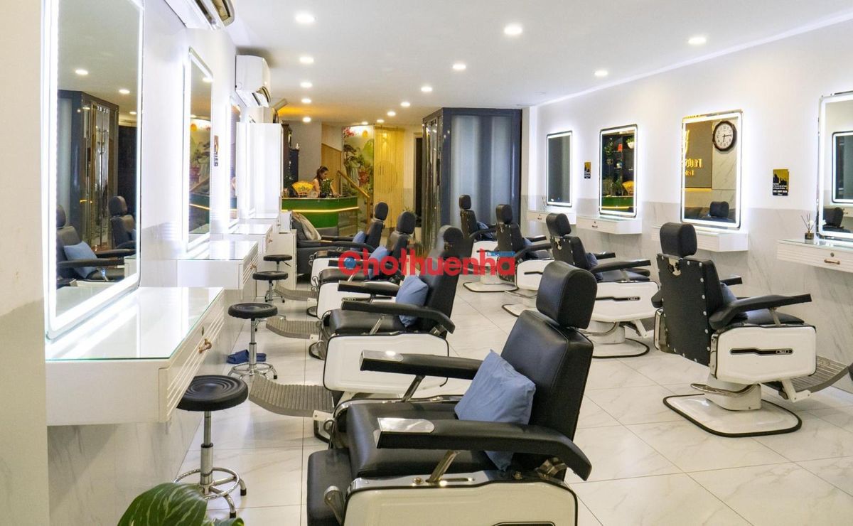 Cho thuê nhà  Điện Biên Phủ, Phường 15, Bình Thạnh. 2 mặt tiền