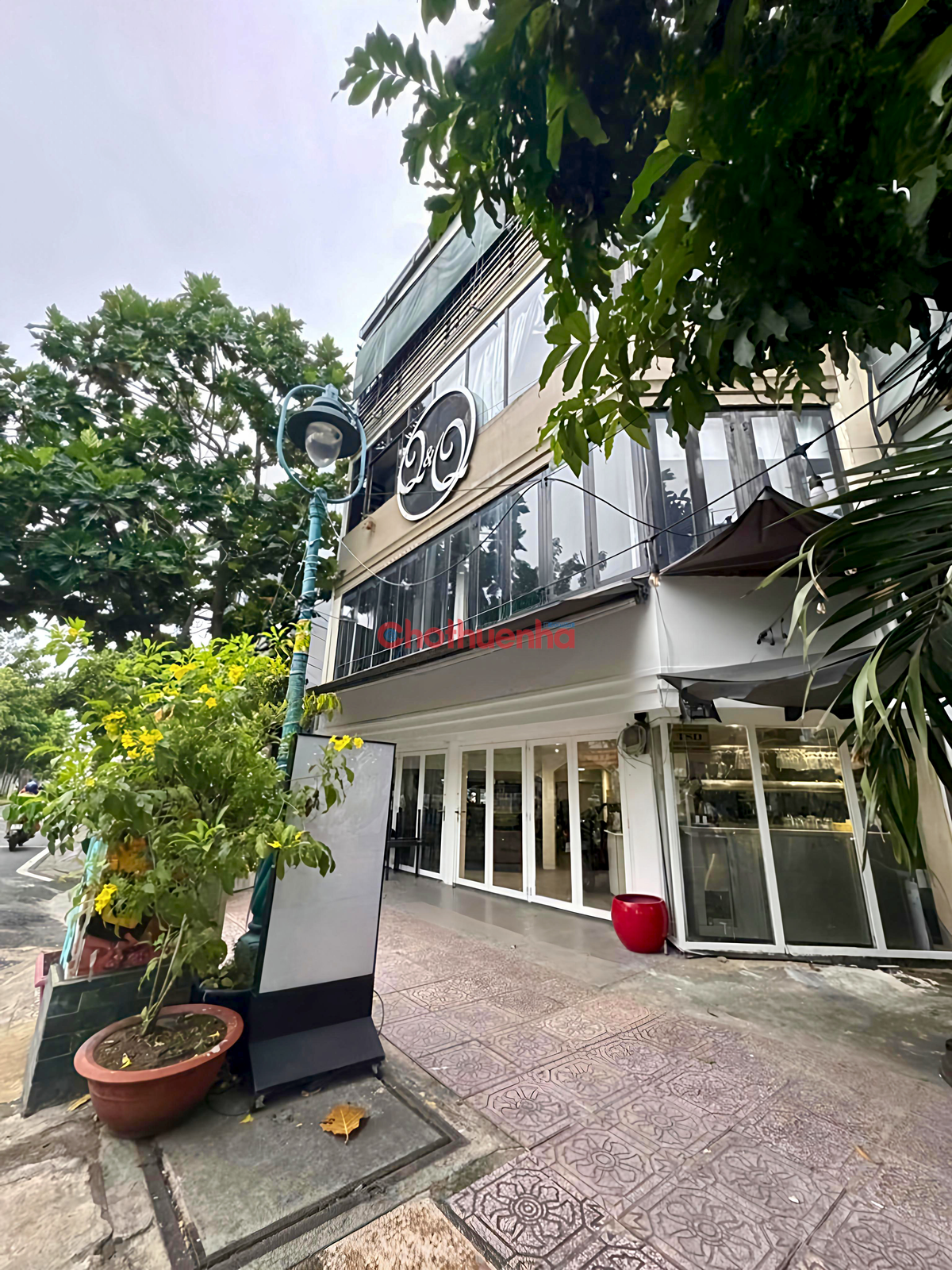  CHO THUÊ LẦU 1 – TRƯỜNG SA, P.15, Q. PHÚ NHUẬN – FULL NỘI THẤT VĂN PHÒNG – GIÁ CHỈ 15 TRIỆU
