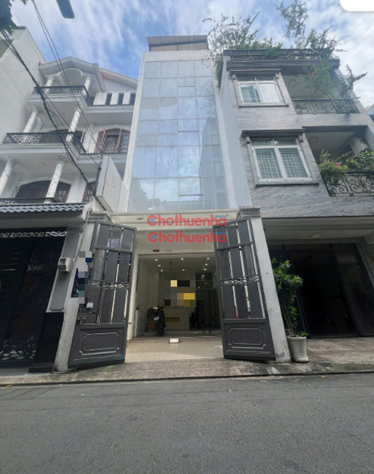 Nhà Nguyên Hẻm Xe Tải Căn Cộng Hòa, Phường 13, Quận Tân Bình.