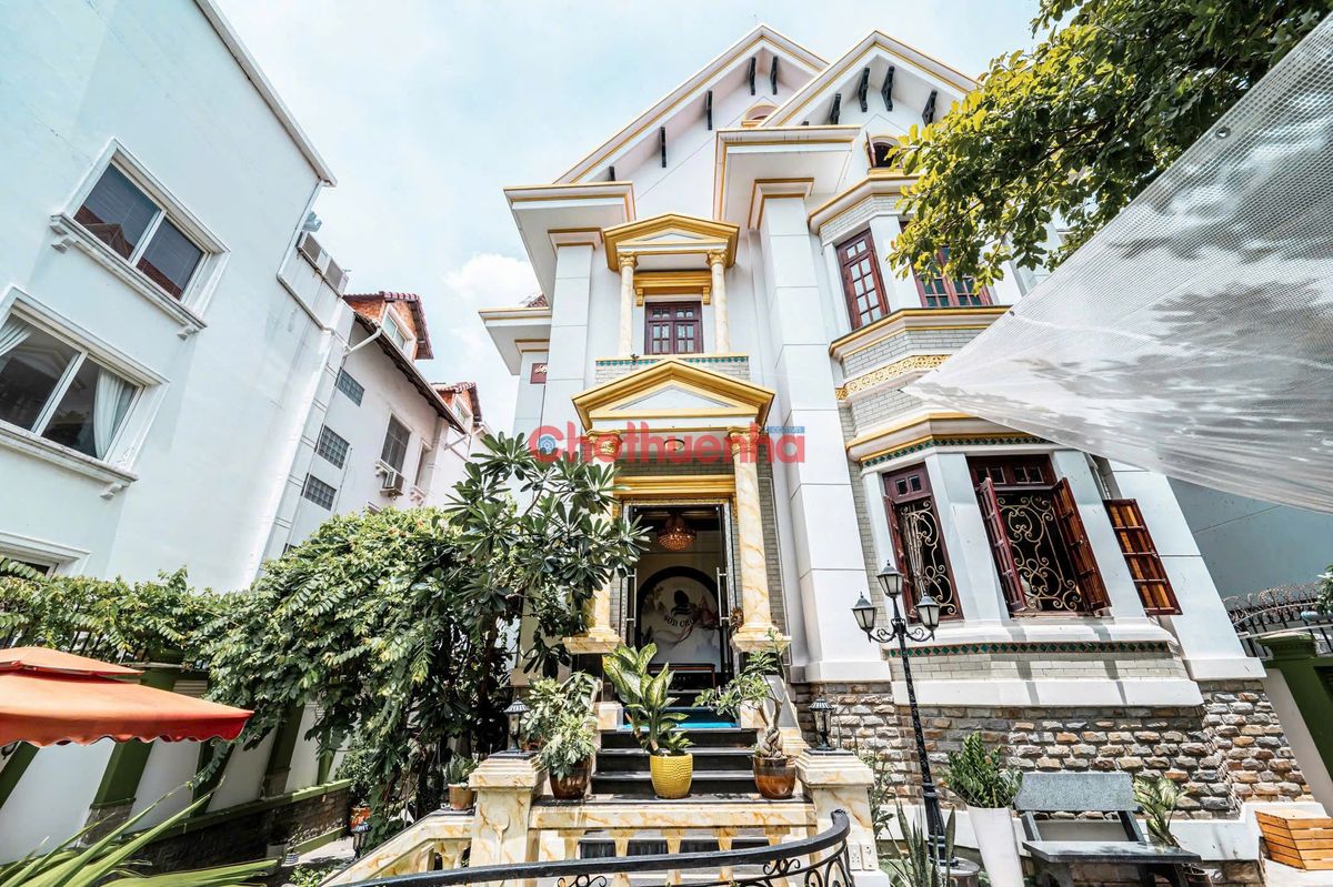 CHO THUÊ SIÊU BIỆT THỰ THẢO ĐIỀN QUẬN 2 - DTSD 1000M2 - KINH DOANH TỰ DO!