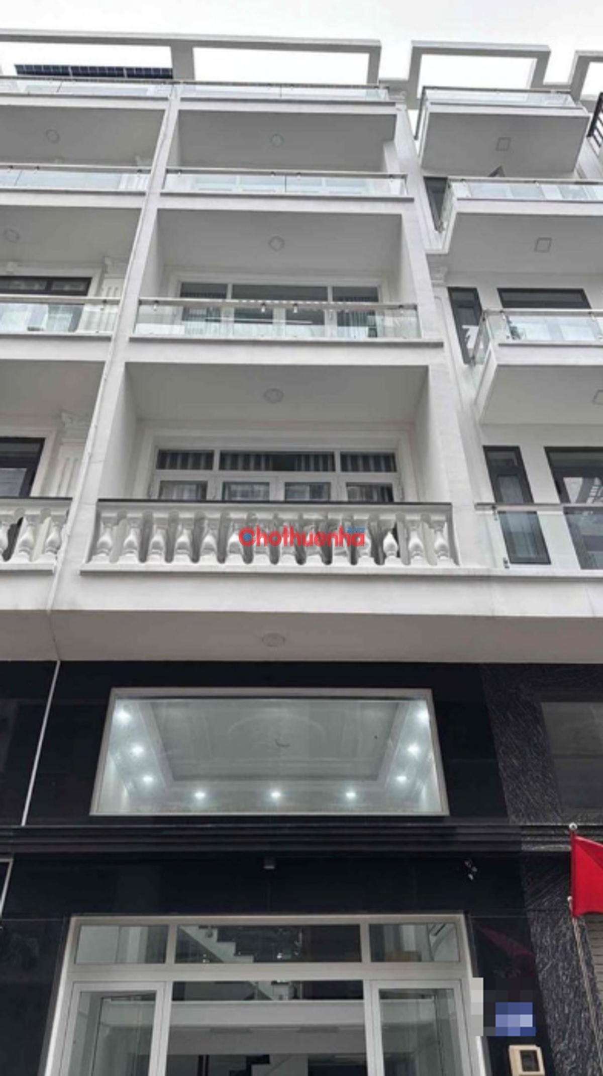 Cho thuê nhà nguyên căn Lạc Long Quân 6 Phòng Ngủ 