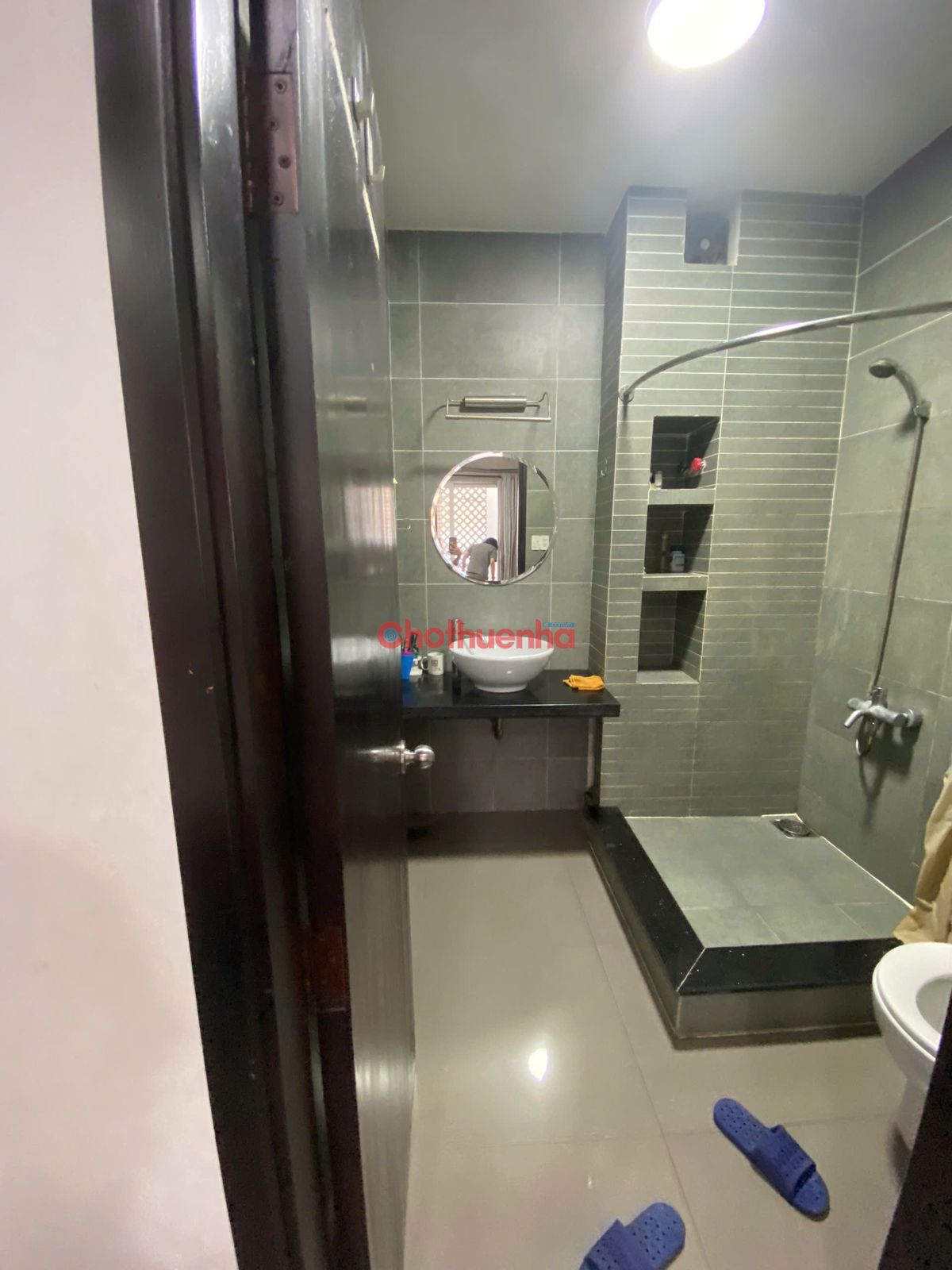 Cho thuê nhà hẻm xe tải Nguyễn Đức Thuận, phường 13, Tân Bình - 3 tầng, giá chỉ 16 triệu