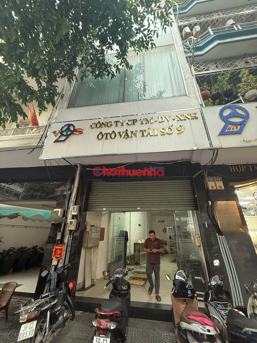 Cho thuê nhà mặt tiền Trần Tuấn Khải, Phường 5, Quận 5 