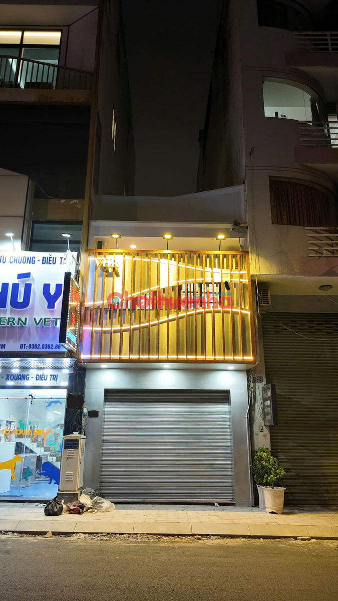 MẶT TIỀN NGUYỄN VĂN GIAI NHÀ MỚI TINH- NGAY ĐAKAO - QUẬN 1
