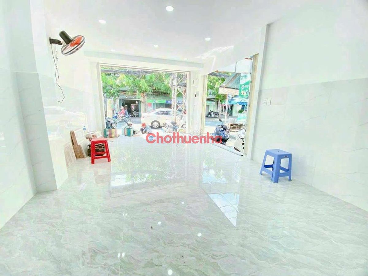 Cho thuê mặt bằng mặt tiền Phạm Thế Hiển quận 8