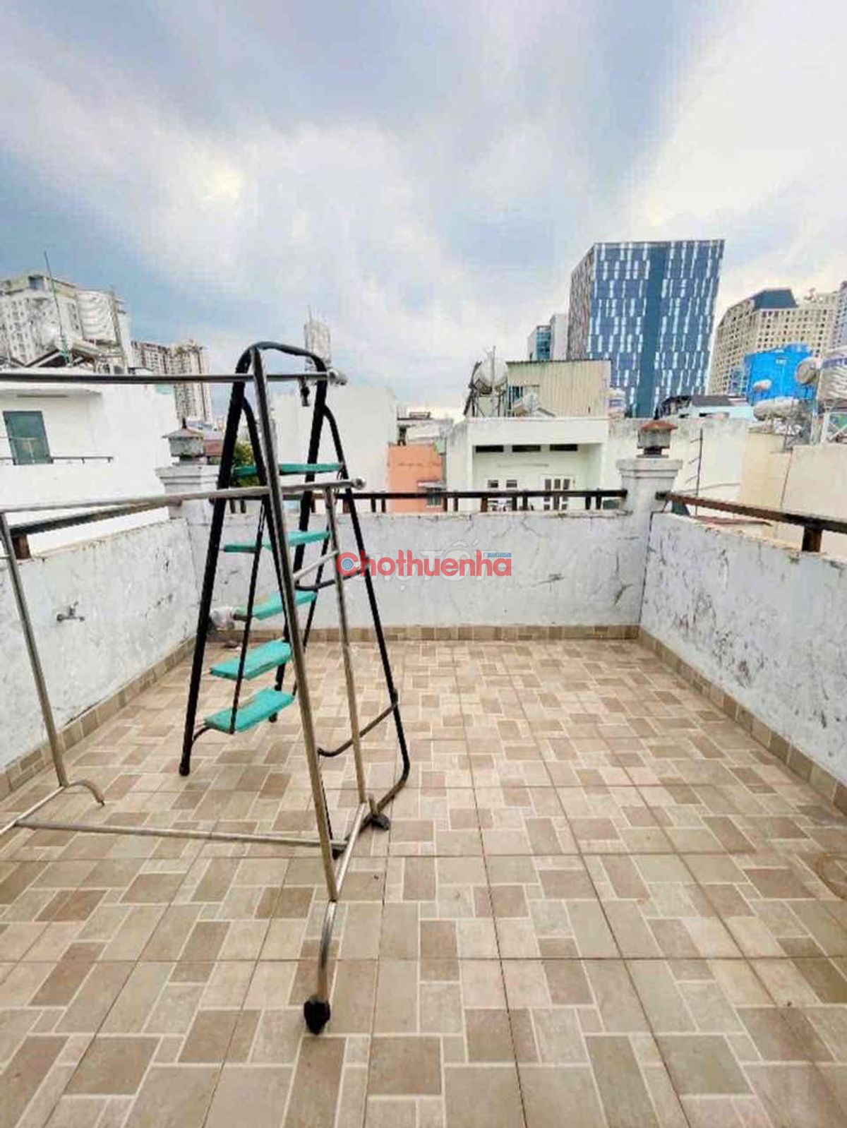 Cho thuê nhà nguyên căn Đoàn Văn bơ quận 4