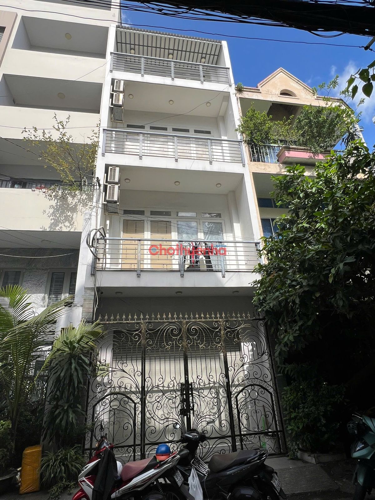 Cho thuê nhà mới  đường  Tô Hiến Thành, P13, Q10, TPHCM. 