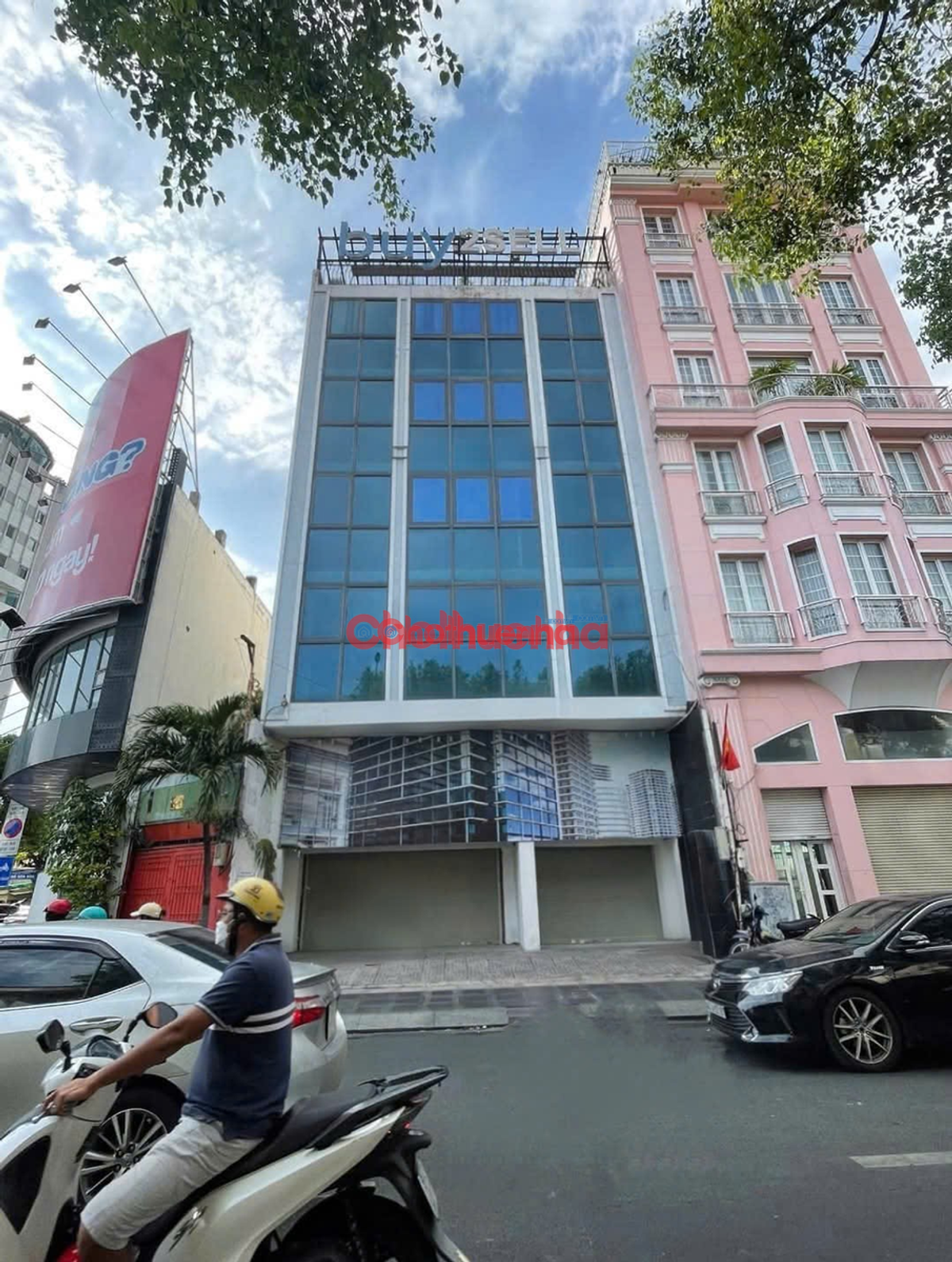 cho thuê tòa nhà văn phòng mặt tiền đường đường Trần Quốc Toản, q3