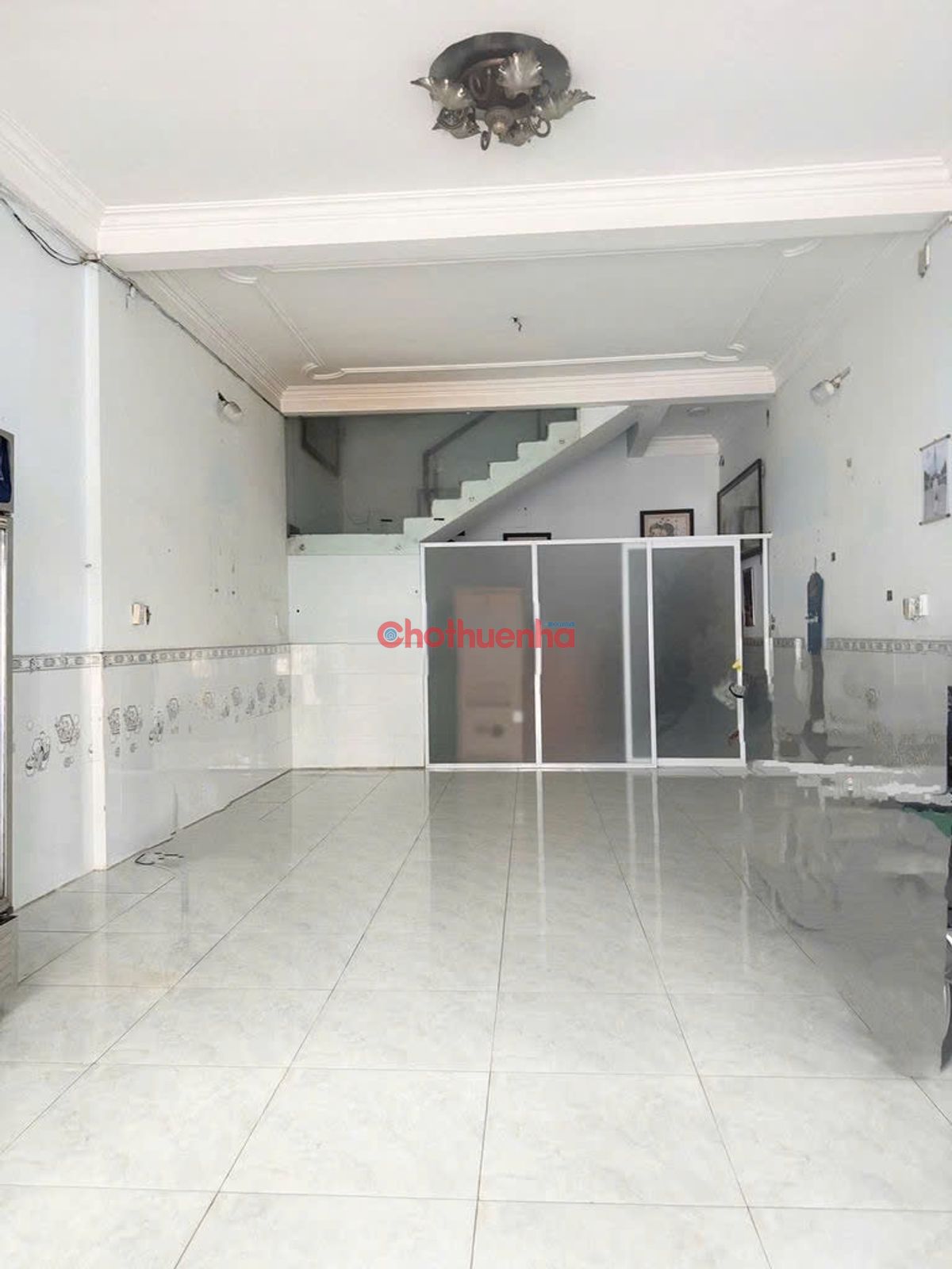 CHO THUÊ NHÀ NGUYÊN CĂN 5x20M, MẶT TIỀN ĐƯỜNG TÂN SƠN NHÌ, QUẬN TÂN PHÚ, GIÁ CHỈ 33 TRIỆU