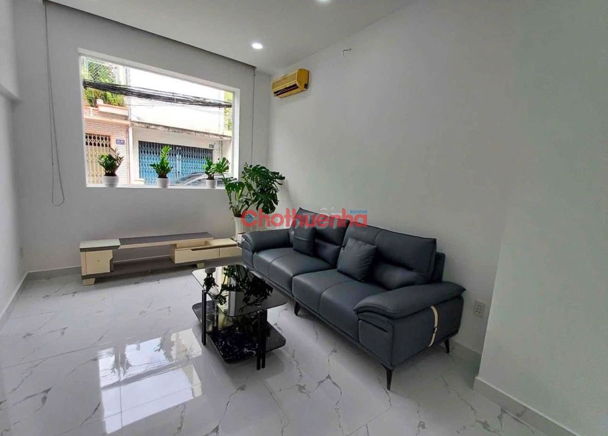 Cho thuê nhà mới, hẻm xe hơi quay đầu ngay Lê Đại Hành Q11