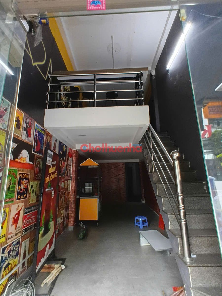 Nhà MT Bình Thới, Phường 11, Quận 11 (Ngay vòng xoay Lê Đại Hành).