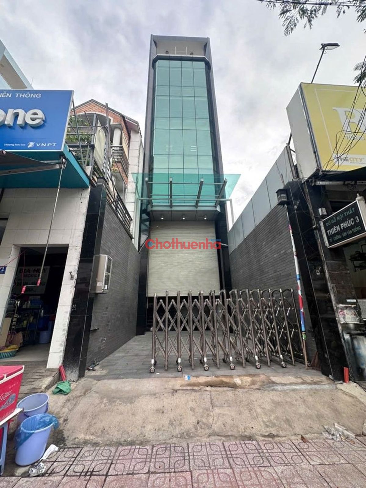 Cho thuê nhà Mặt tiền 273 Nguyễn Thị Thập, P.Tân Phú, Quận 7