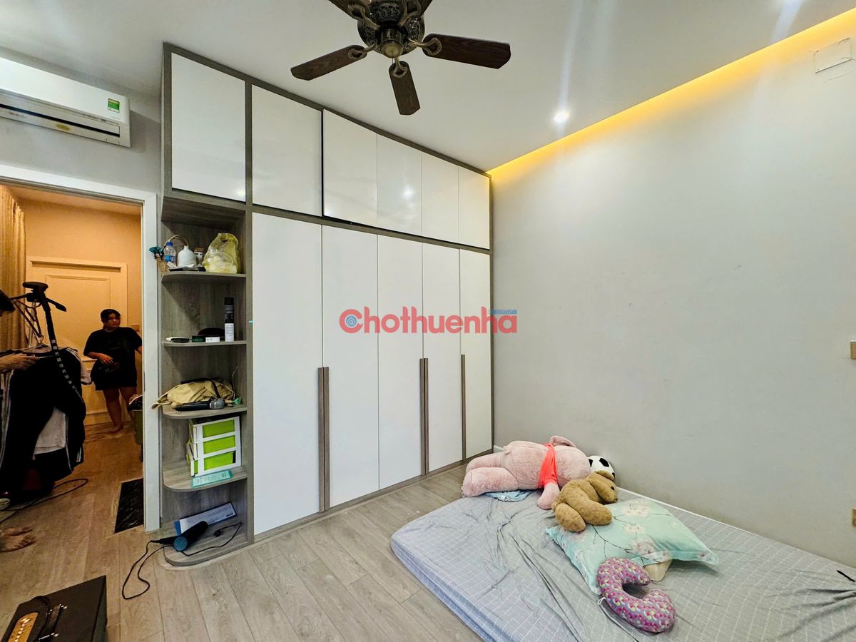 Cho thuê nhà Nguyên căn  đường Đặng Thùy Trâm, phường 13, Bình Thạnh