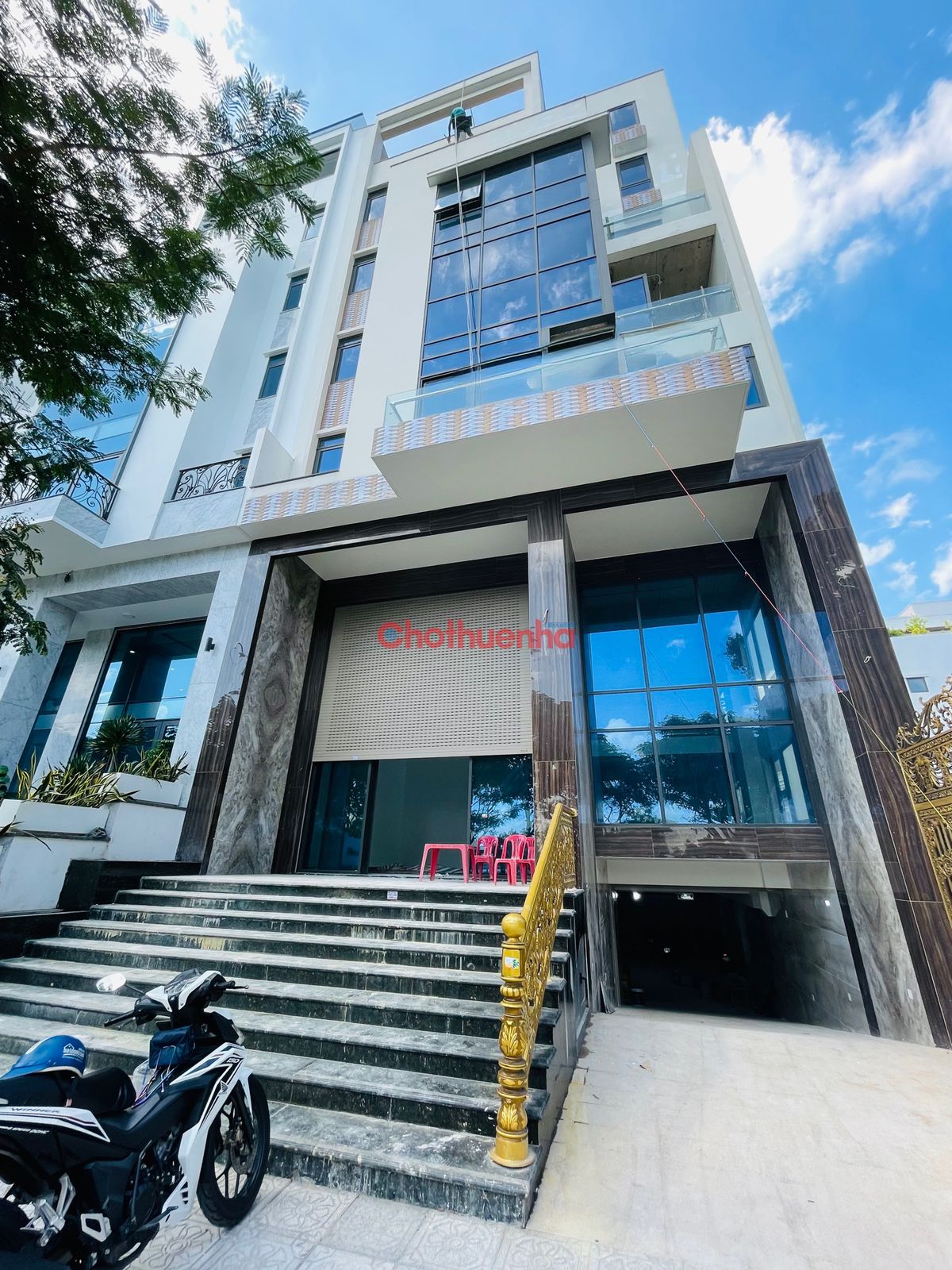 CHO THUÊ TOÀ XÂY MỚI 100% VIEW SÔNG - NẰM NGAY ĐẢO KIM CƯƠNG QUẬN 2 