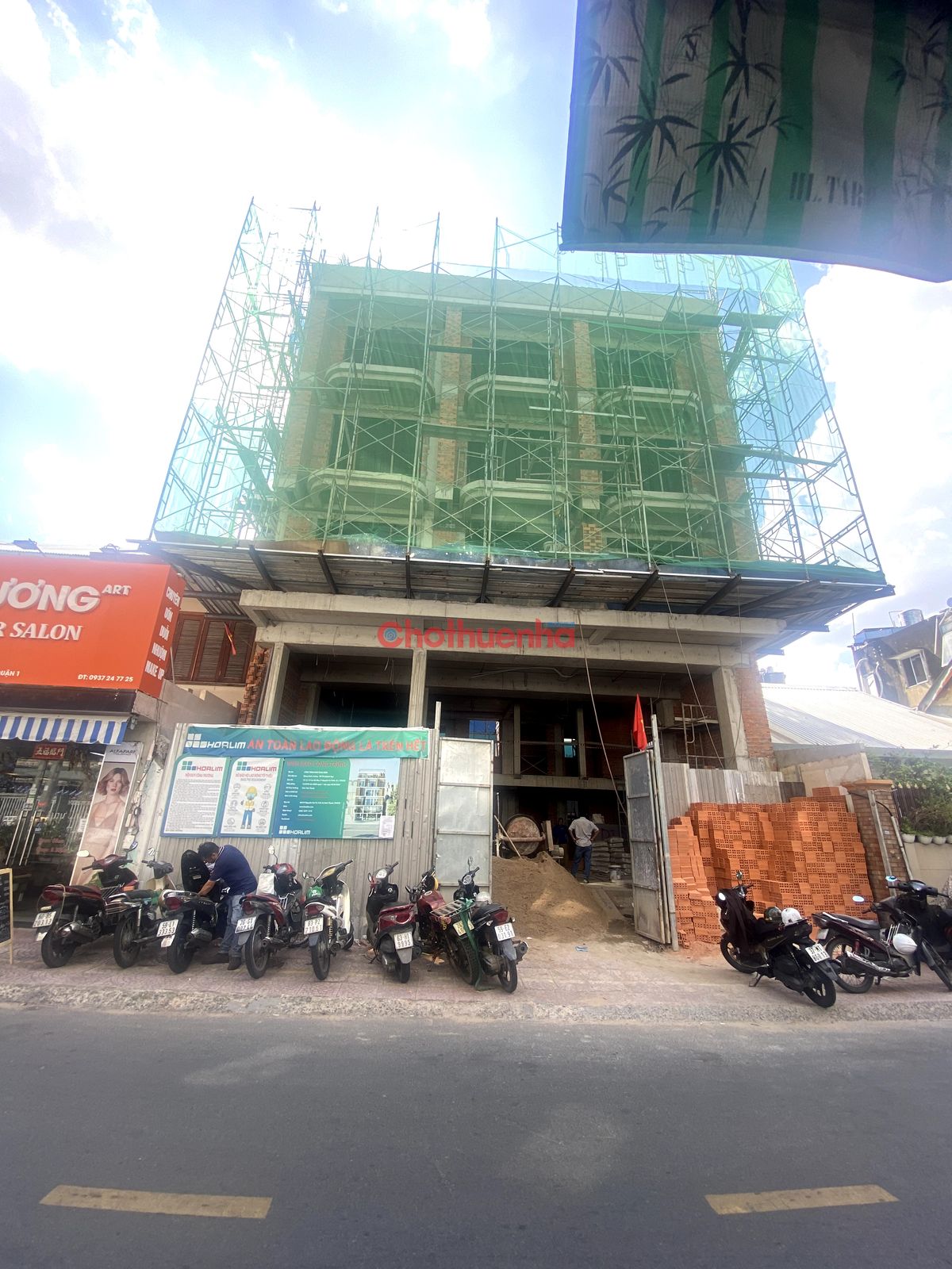 Cho thuê nhà mặt tiền Cao Bá Nhạ quận 1 - Làm CHDV hoặc khách sạn