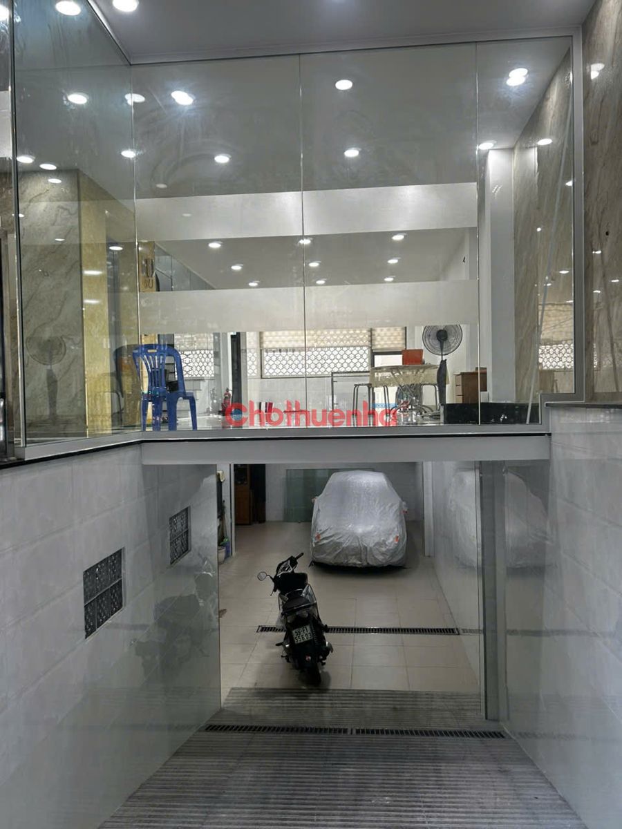 Mặt Tiền 270m2 Sàn Trệt  Nguyễn Thiện Thuật 